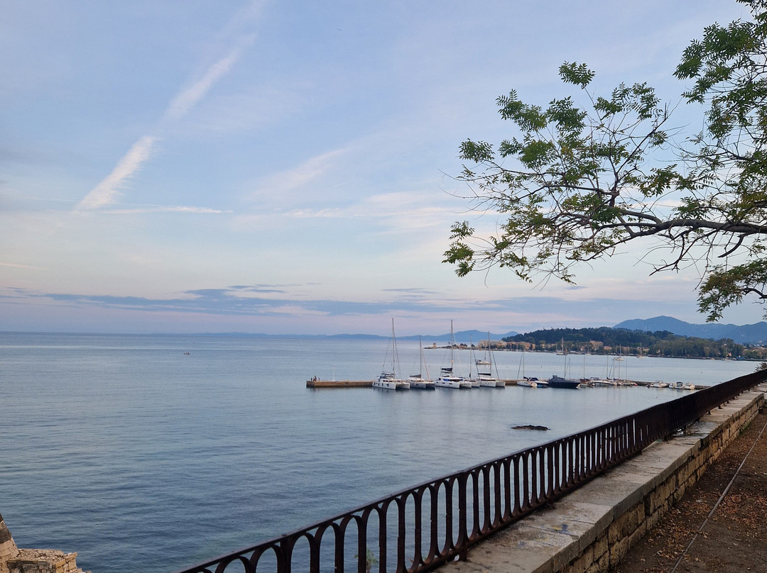 Maria's Tourist Services-Agios Georgios Pagon必去景点