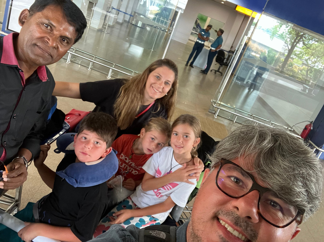 Kumara with Lanka Tour-Gampaha必去景点