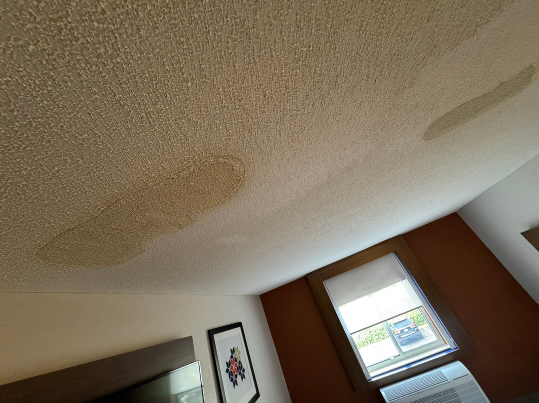 Holiday Inn Express & Suites Lincoln East - White Mountains By IHG主图