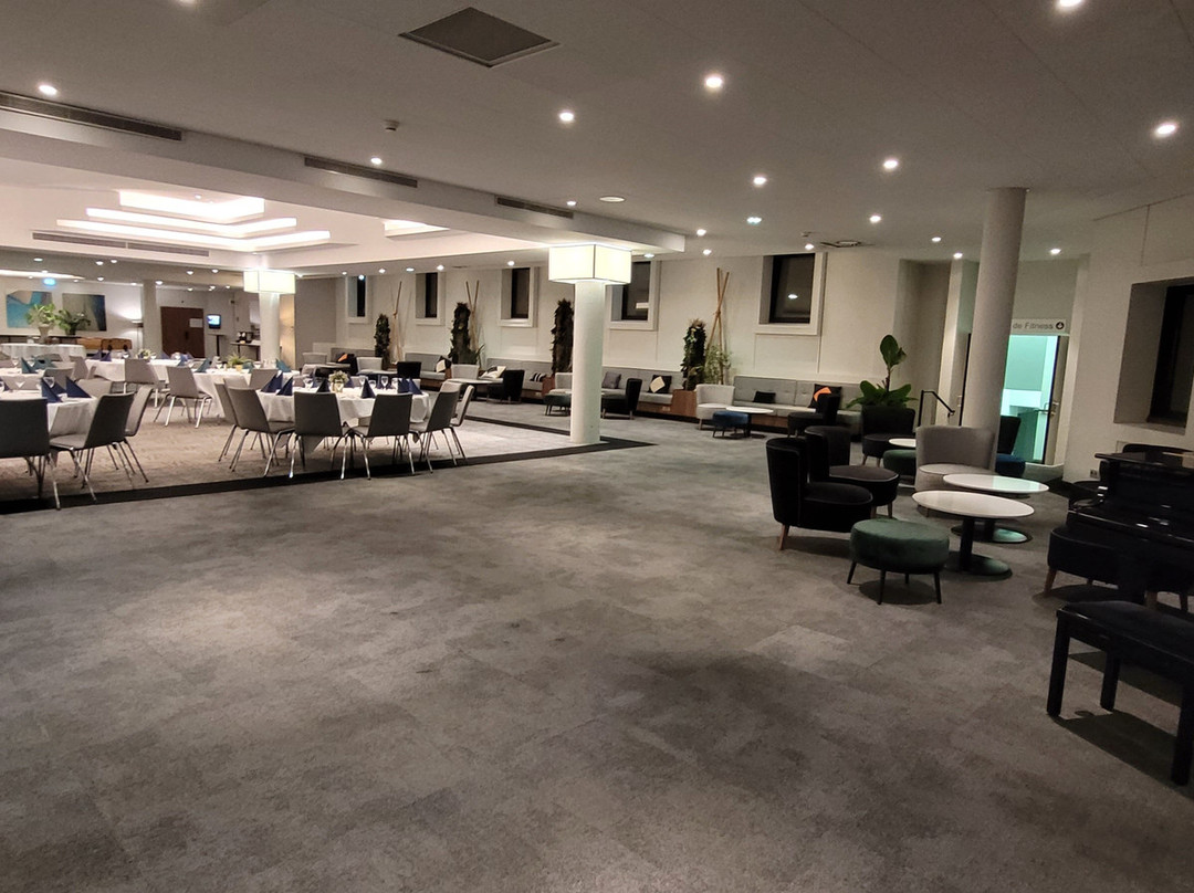 水星冈中央普莱森斯门酒店主图