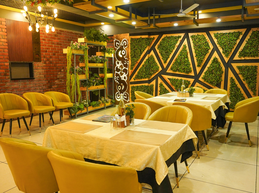 Dalchini Restaurant