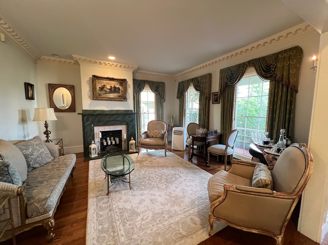 法里斯船长之家住宿加早餐酒店