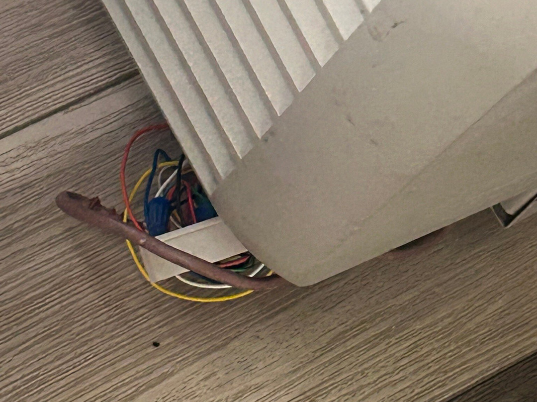 La Quinta Inn & Suites by Wyndham Edmond主图