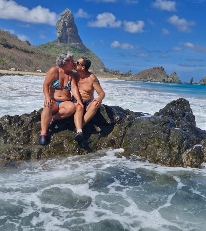 Buraco do Galego-费尔南多-迪诺罗尼亚群岛必去景点