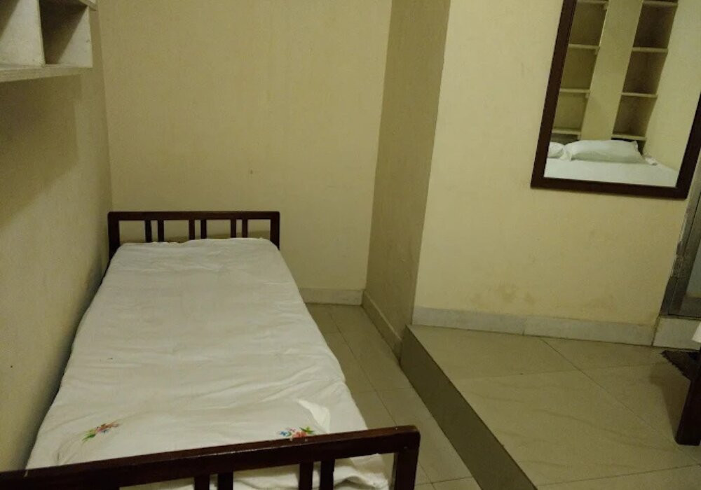 J S Homestay