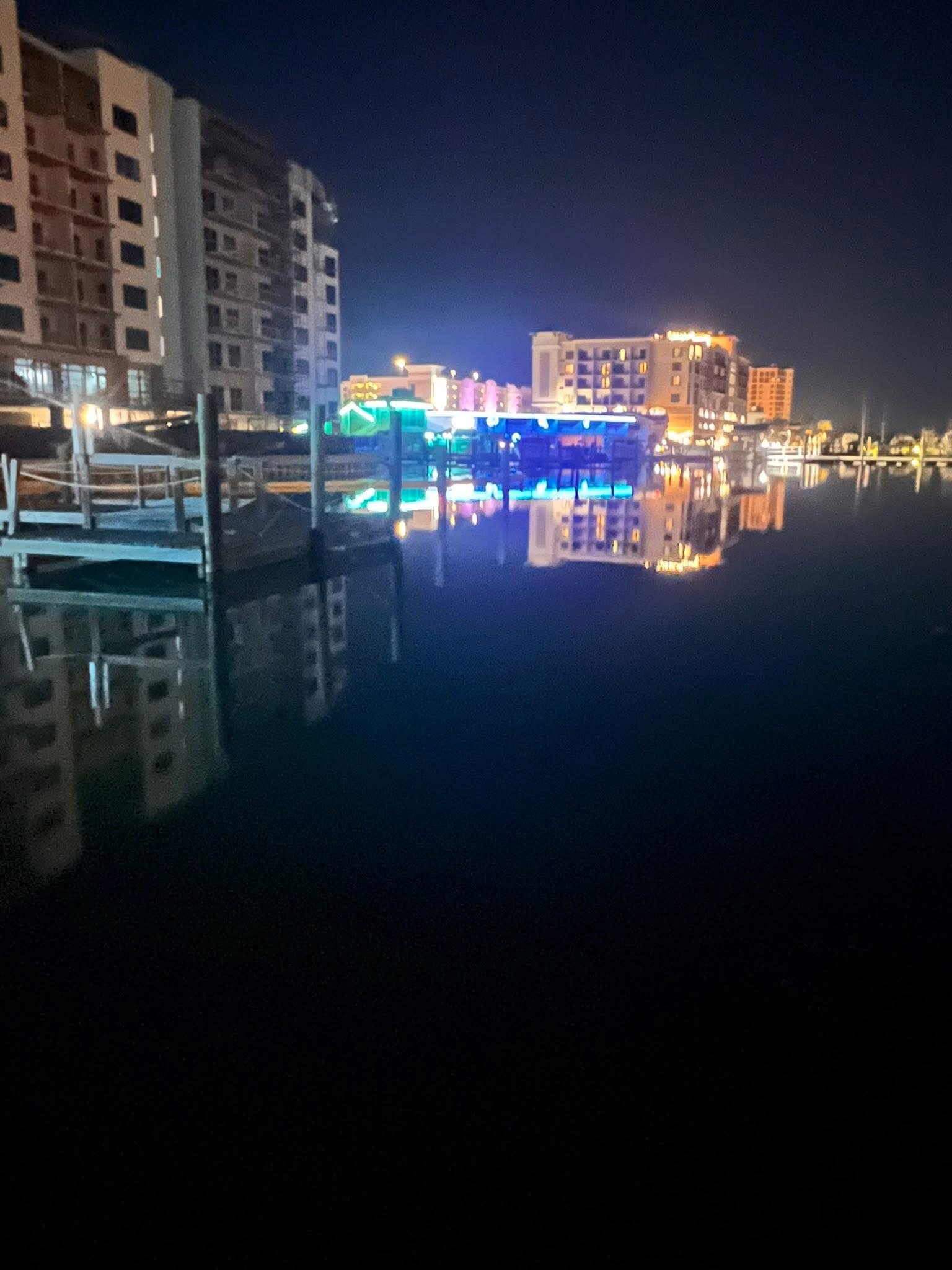 Barefoot Bay Resort and Marina-浴室