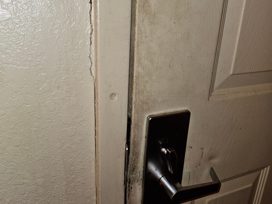 Howard Johnson by Wyndham Staunton主图