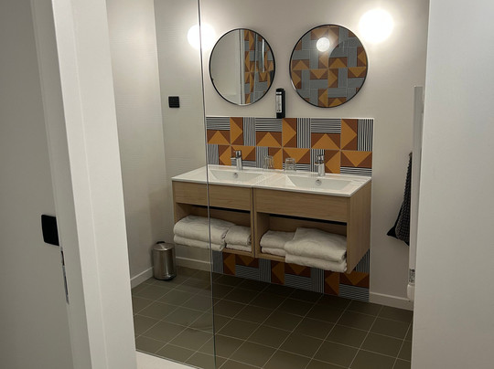 Hôtel De L'ill主图