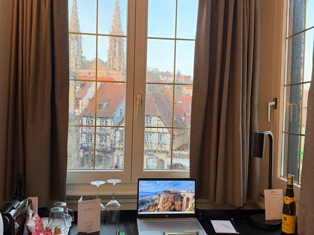 国际之家勤勉酒店主图