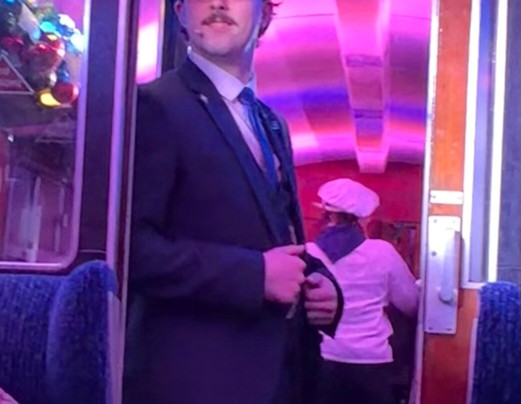 The Polar Express Train Ride at Wensleydale-Leeming Bar必去景点