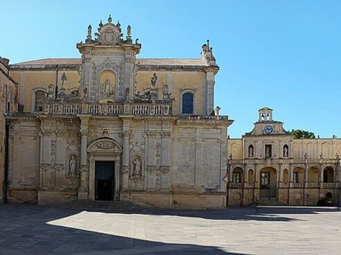 i Tourist Holistic Lecce-莱切必去景点