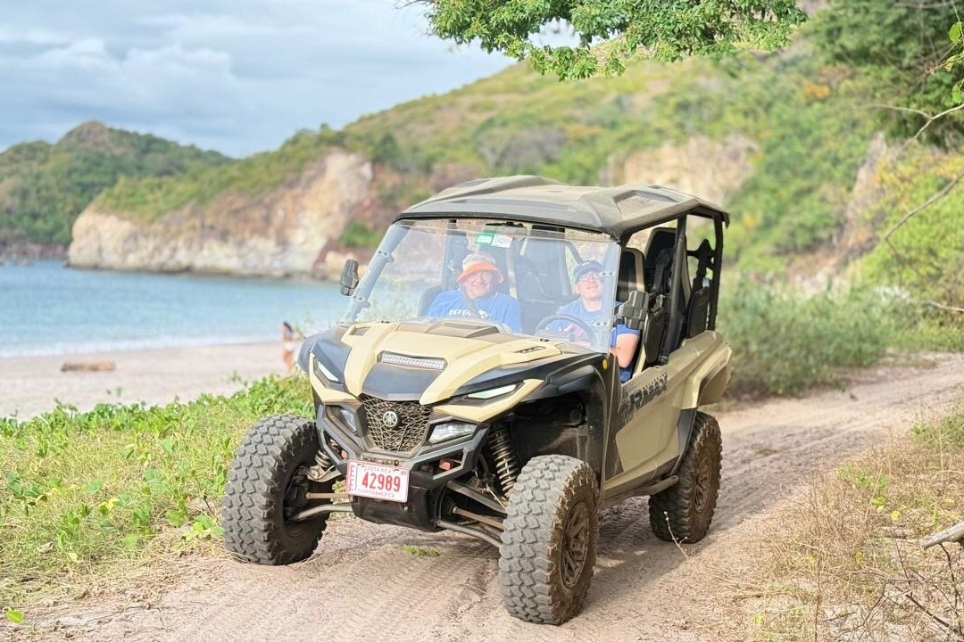 Erik Garcia Conchal Beach-孔查沙滩必去景点