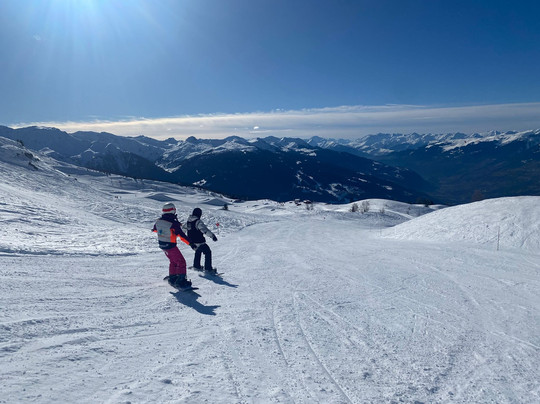 High Five Snowboard School-Les Arcs必去景点