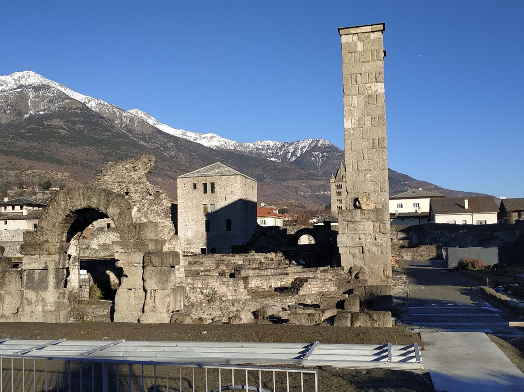 Teatro Romano-奥斯塔必去景点
