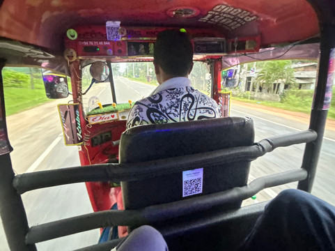 Sanka Tuk Tuk Trails Sigiriya-锡吉里亚必去景点