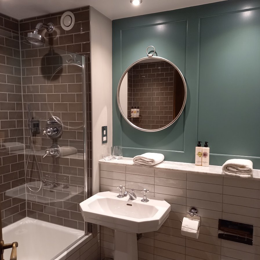 教练与马酒店-浴室