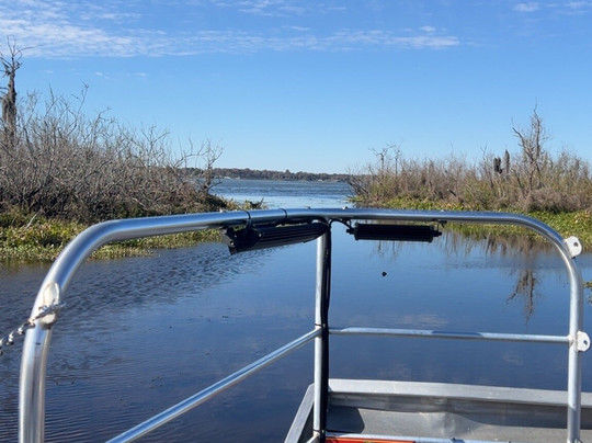 Tom and Jerry's Airboat Tours-Lake Panasoffkee必去景点