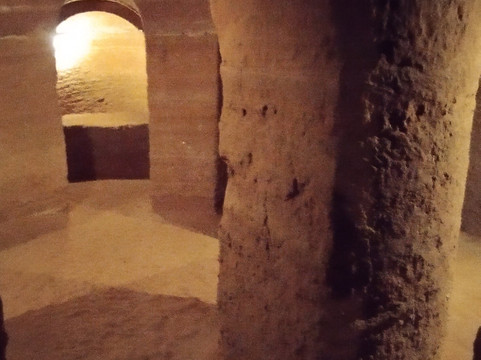 Grotte Tufacee Comunali-圣阿尔坎杰洛-迪罗马涅必去景点