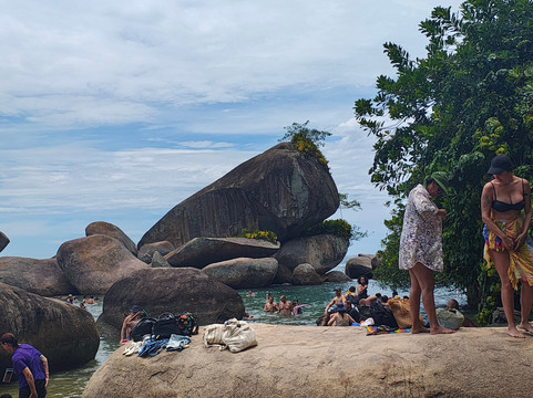 Piscina Natural da Caixa d'Aço-Trindade必去景点