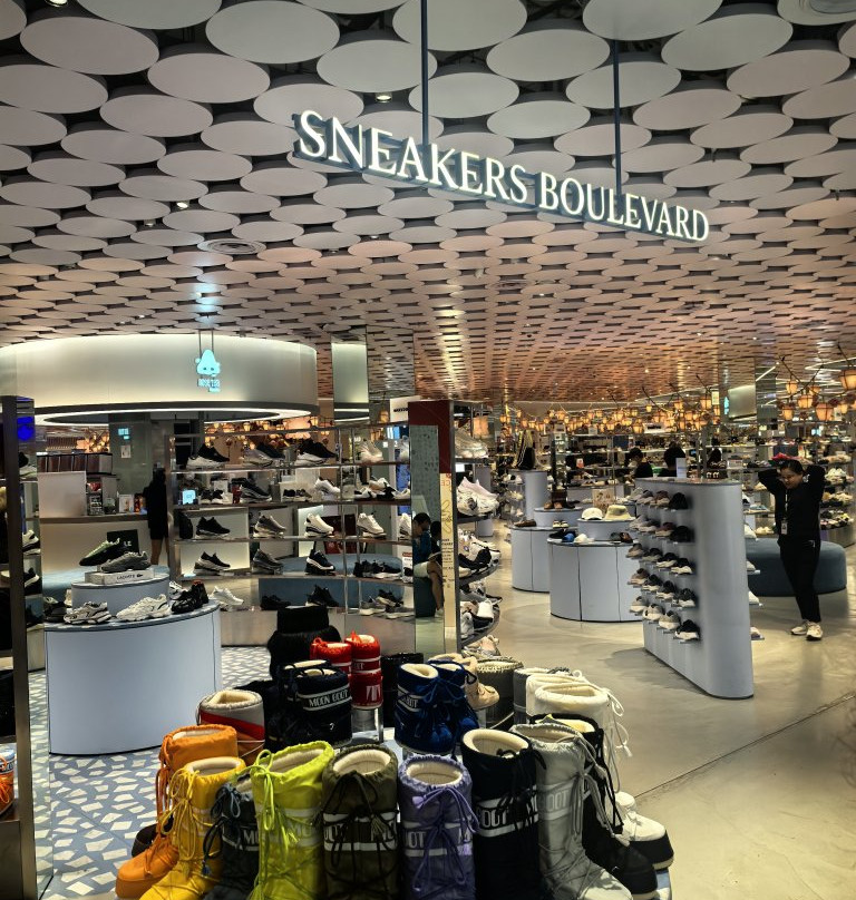 尚泰百货旗舰店-曼谷必去景点