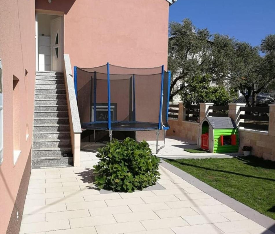 Apartmani Milat