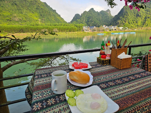 峰牙 Coco House - 滨河山景民宿主图