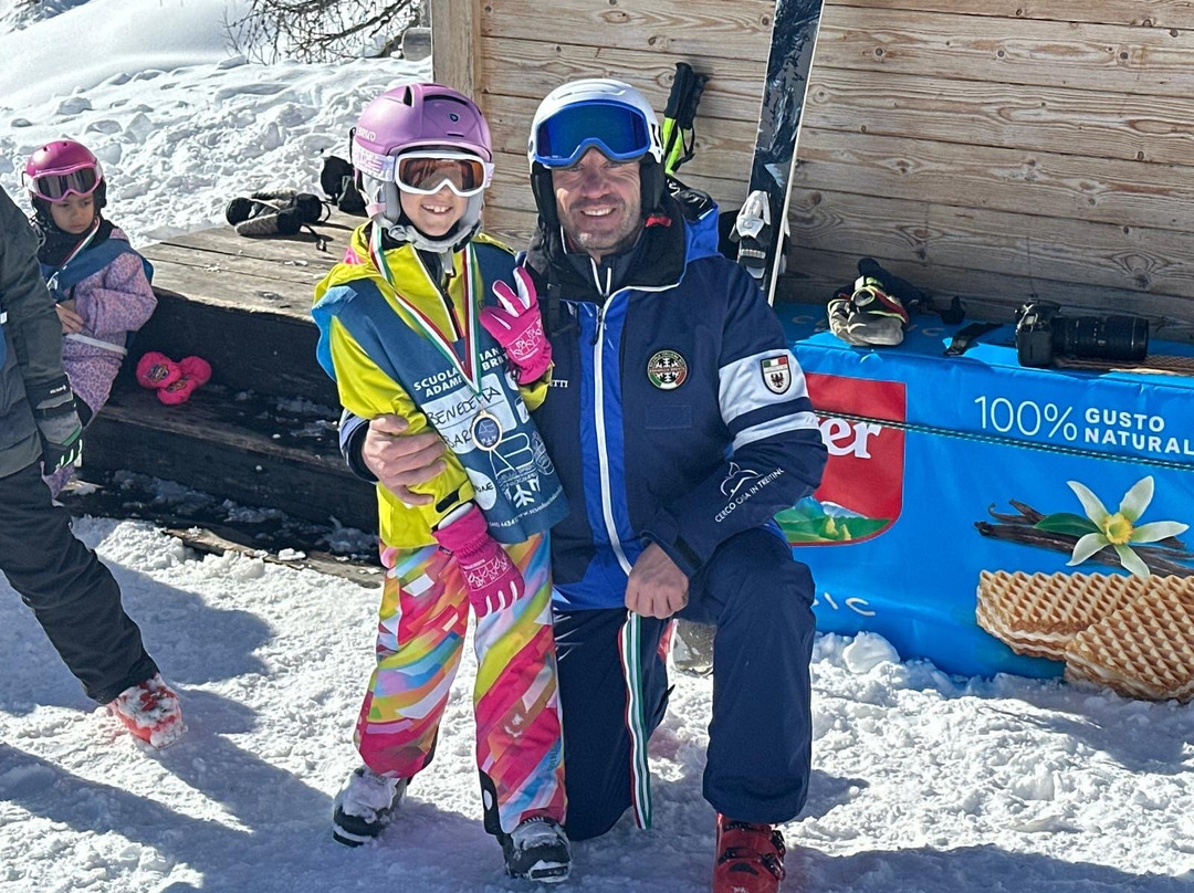 Scuola Italiana Sci Adamello Brenta-马多纳迪坎皮格里奥必去景点