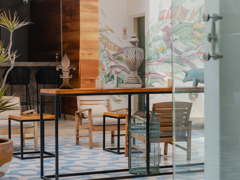 拉巴斯大教堂酒店主图