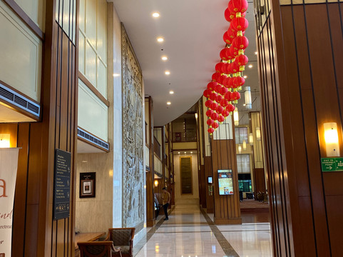 雷德托普酒店主图