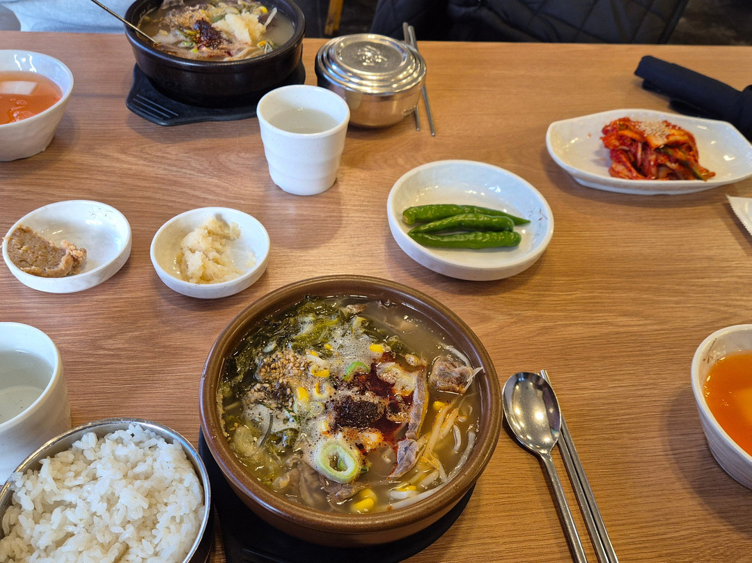 Mifeng Haejangguk Gwangju Sangmu Branch