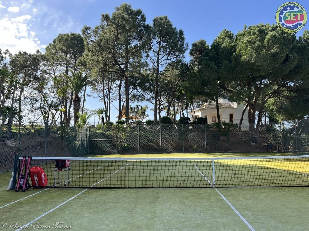 Susan Evans Tennis-Olhos de Agua必去景点