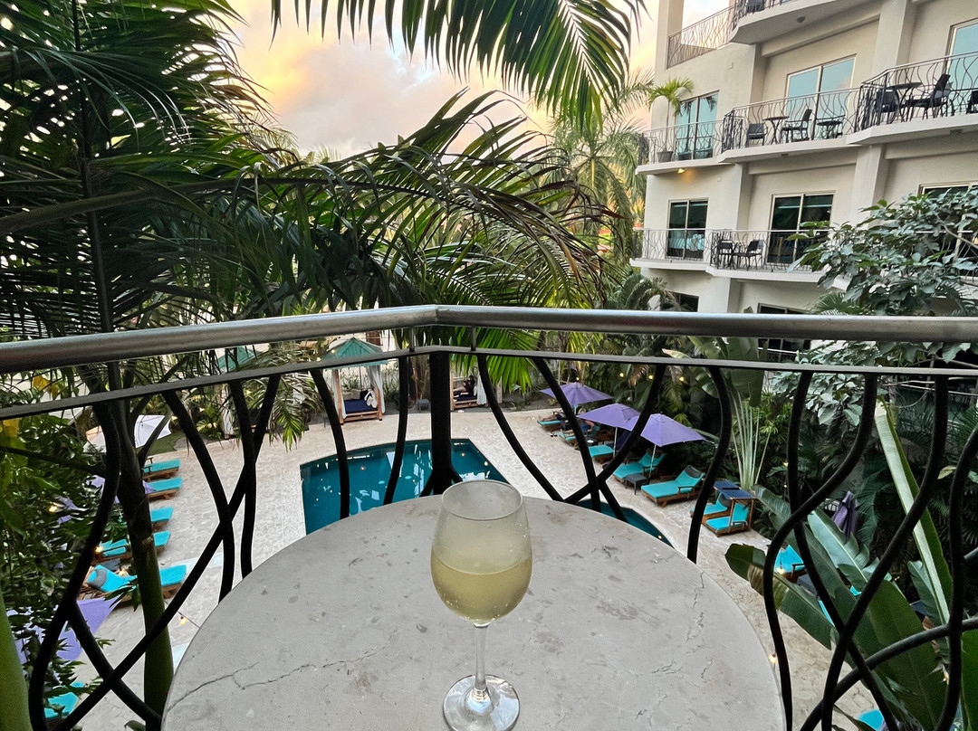 欧神诺精品画廊酒店主图