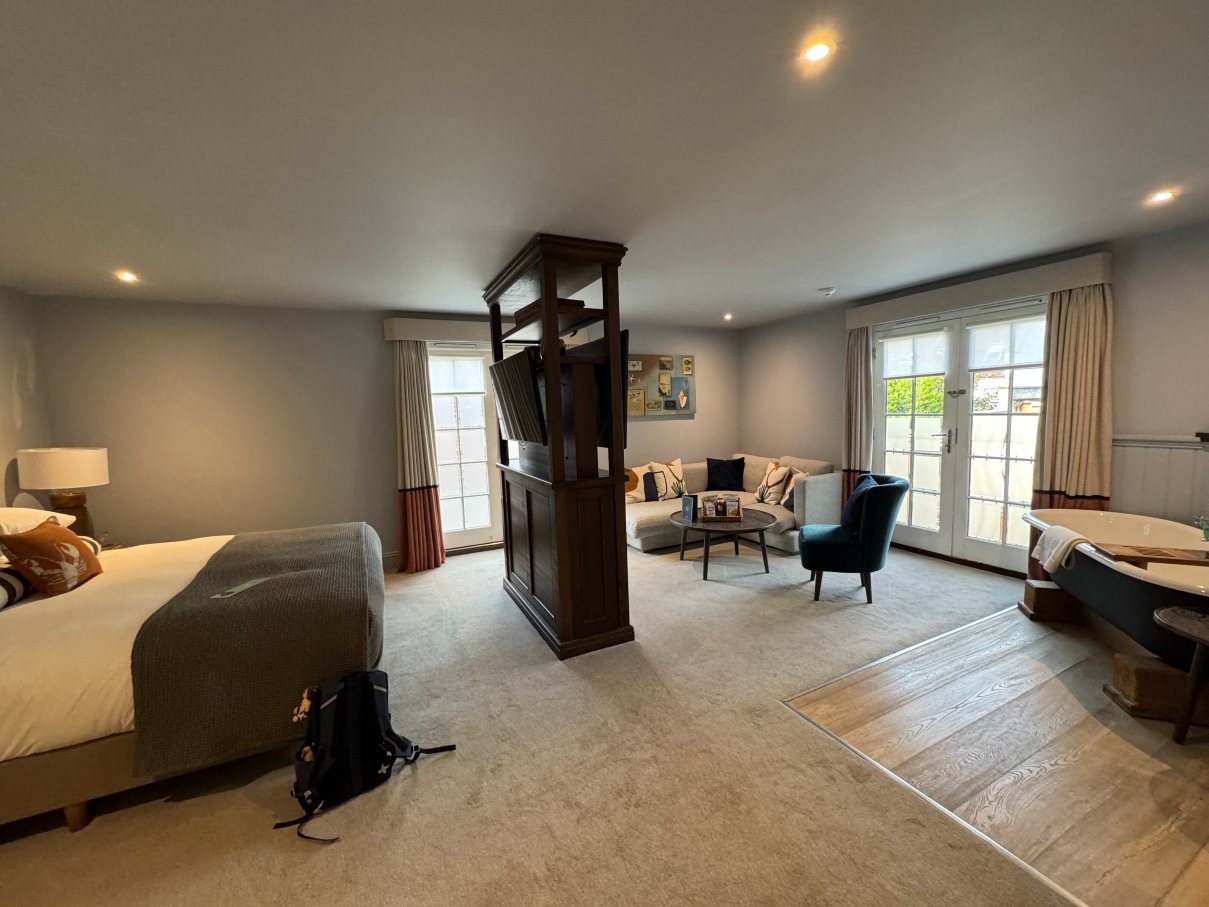 杜文浦耳酒店-官方