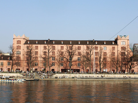 Basler Personenschifffahrt-巴塞尔必去景点