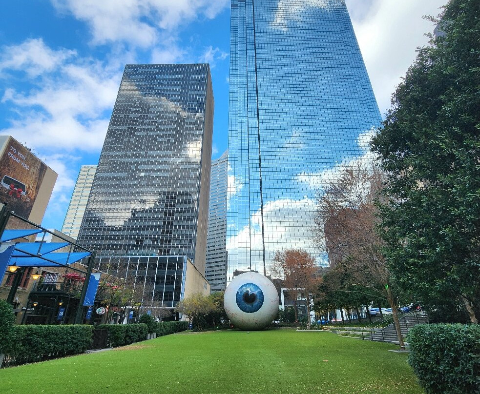 Giant Eyeball-达拉斯必去景点