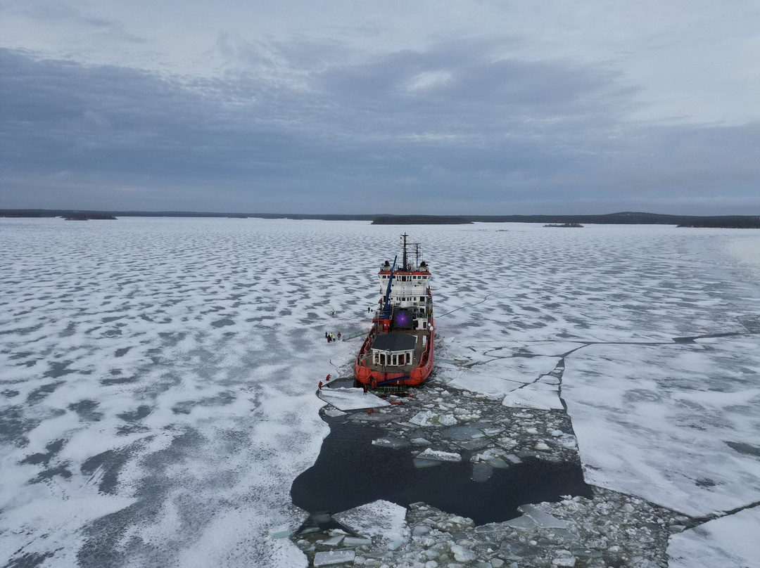 Polar Explorer Icebreaker-Batskarsnas必去景点