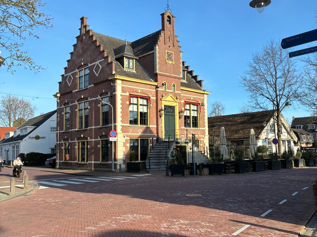 Voormalig raadhuis in Laren-Laren必去景点