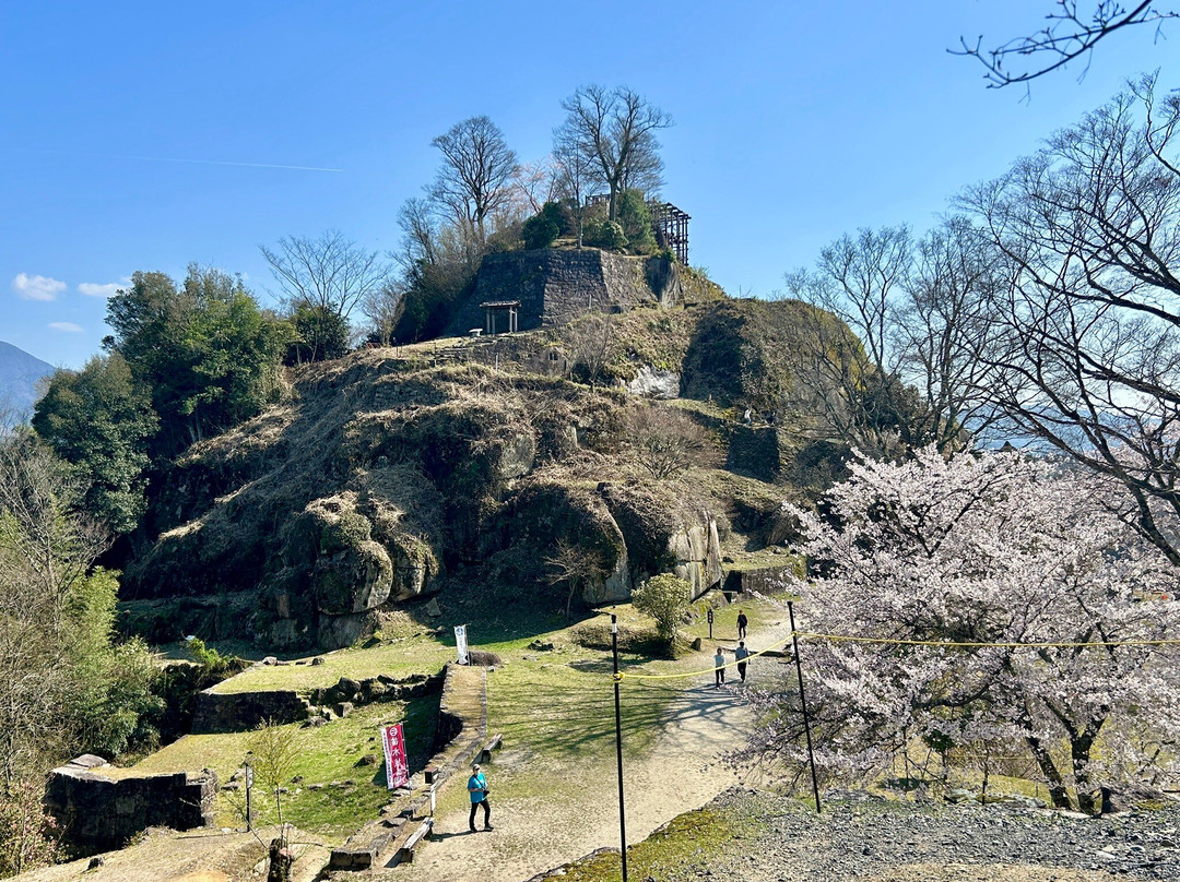 Naegi Castle Ruins-中津川市必去景点