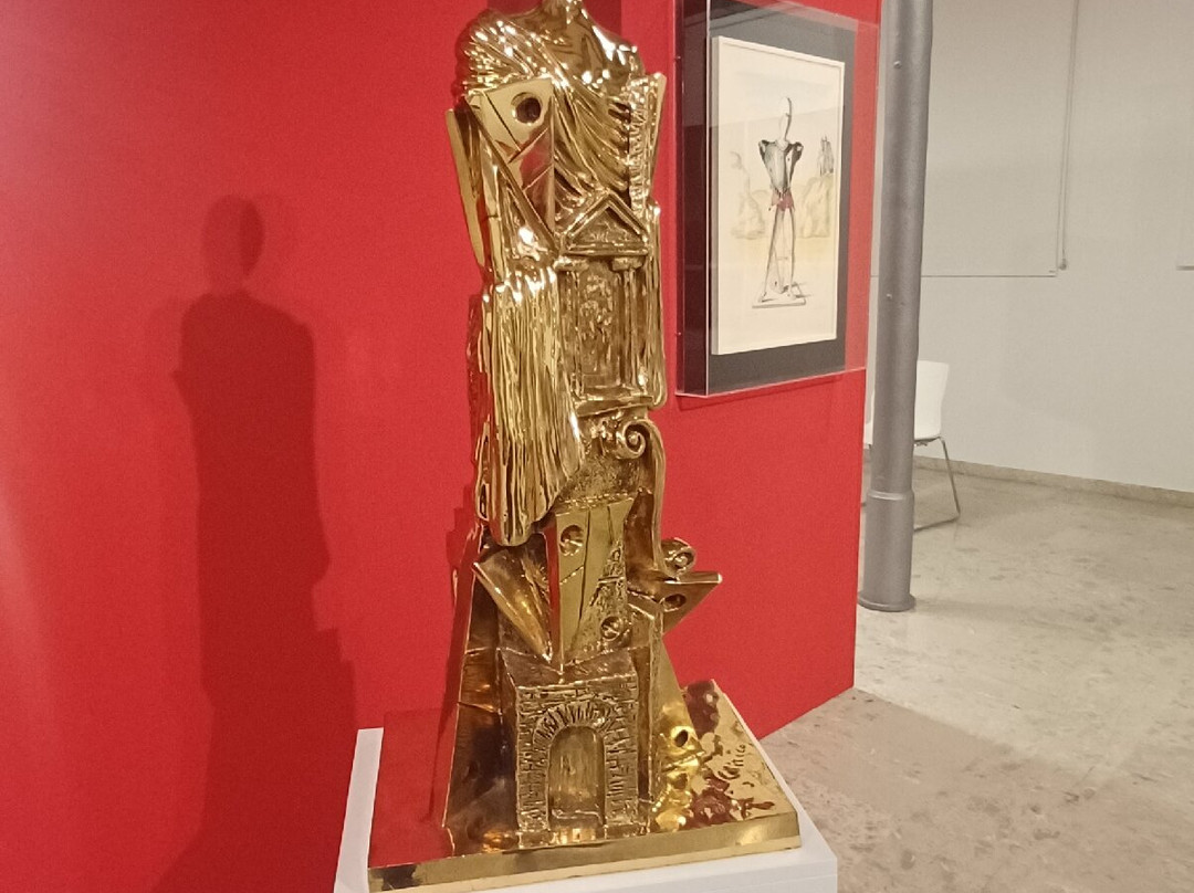 Galleria Comunale D'arte Contemporanea Di Monfalcone-蒙法尔科内必去景点