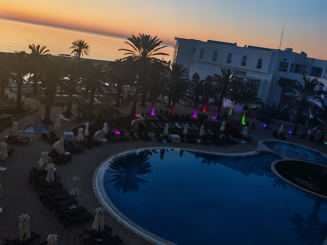 坎塔欧伊海湾伊贝罗斯塔选择酒店主图