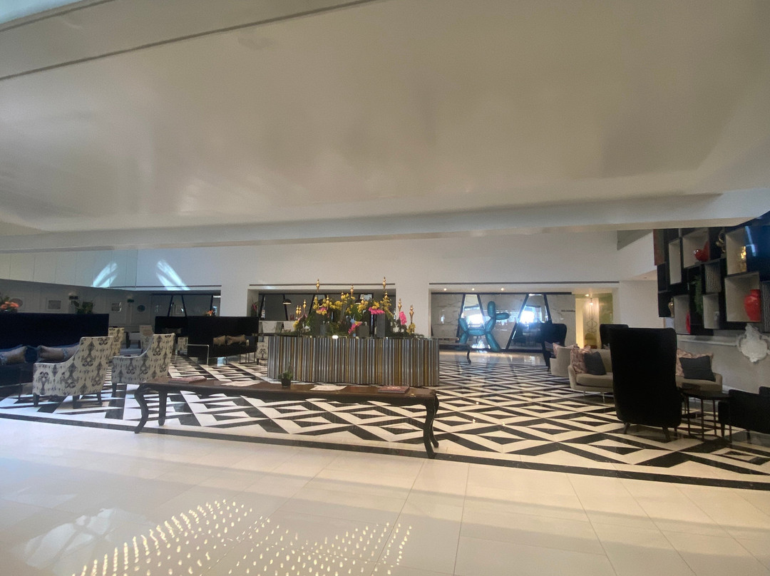 尼莎乔哈尔镇酒店主图
