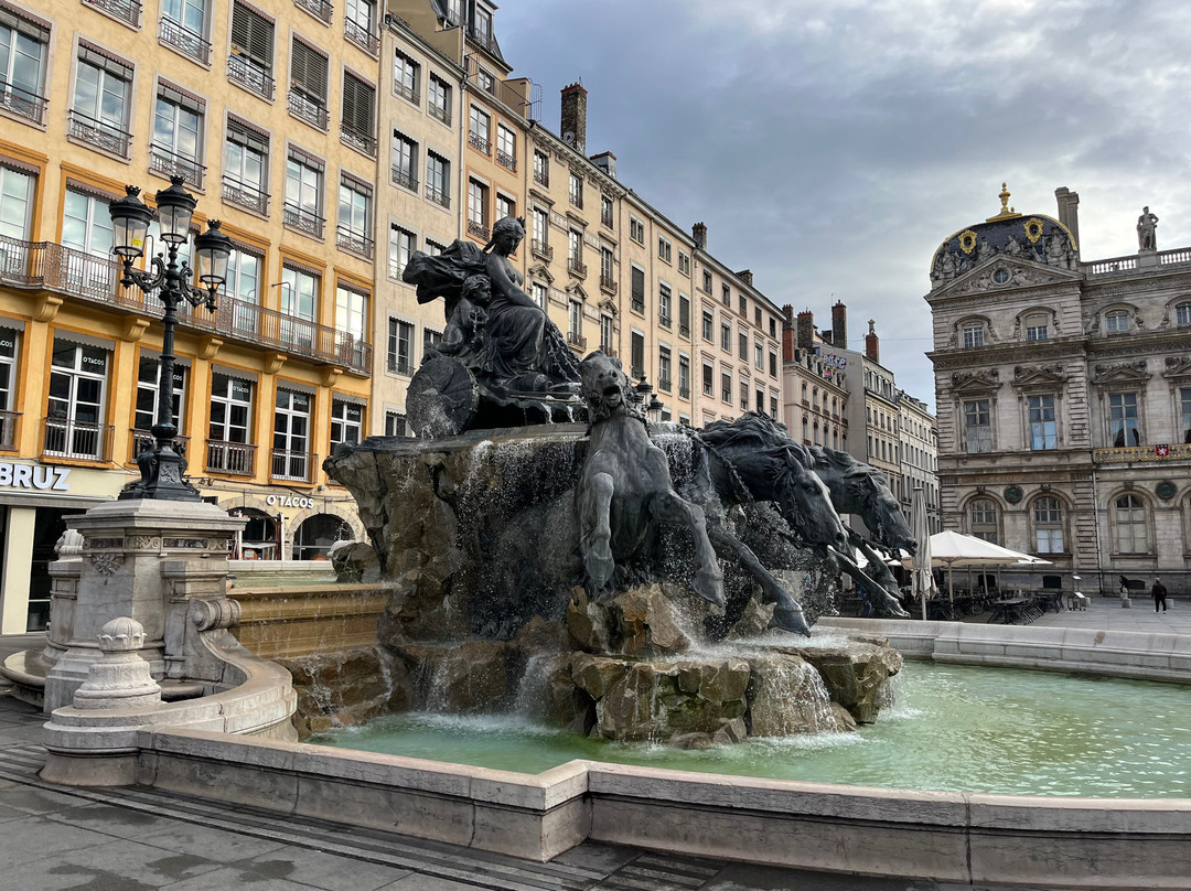 Place des Terreaux-里昂必去景点