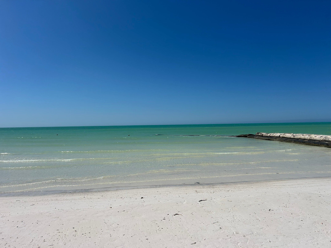 Playa Punta Cocos-Holbox Island必去景点