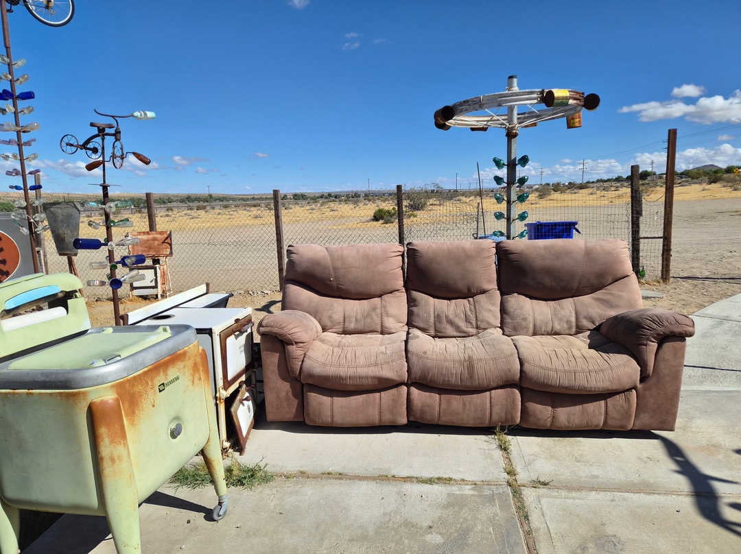 Elmer Long's Bottle Tree Ranch-Oro Grande必去景点