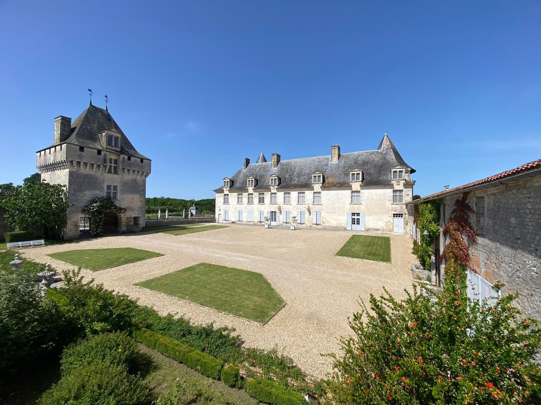 Château de La Roche Courbon-Saint Porchaire必去景点
