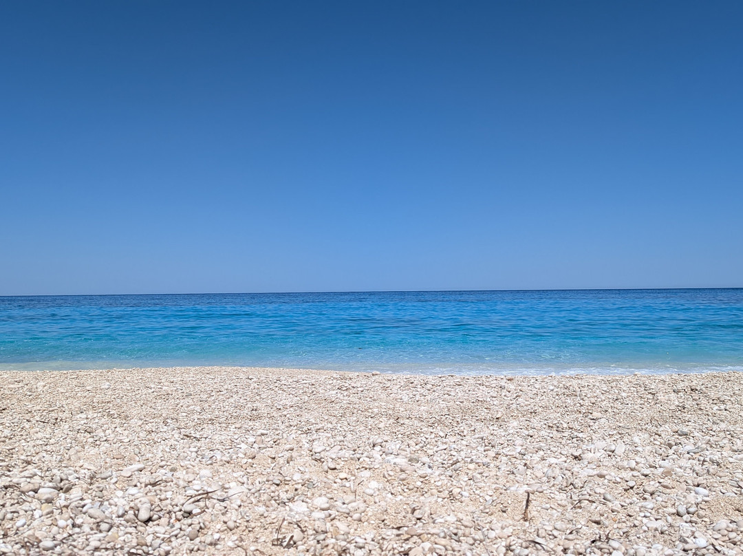 Petani Beach-Lixouri必去景点