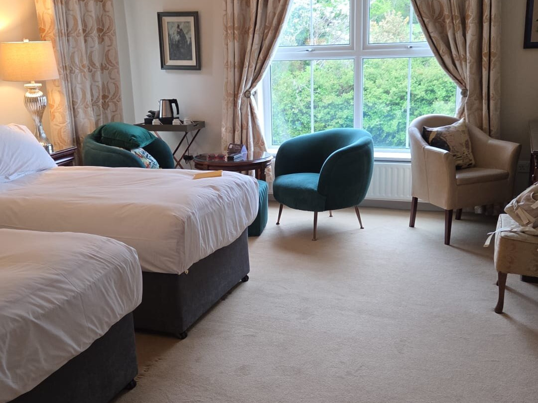 Castlewood House Dingle主图