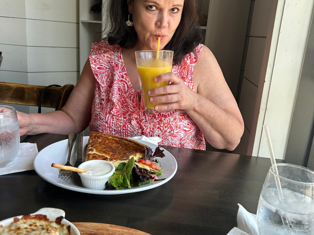 Paulette Cafe