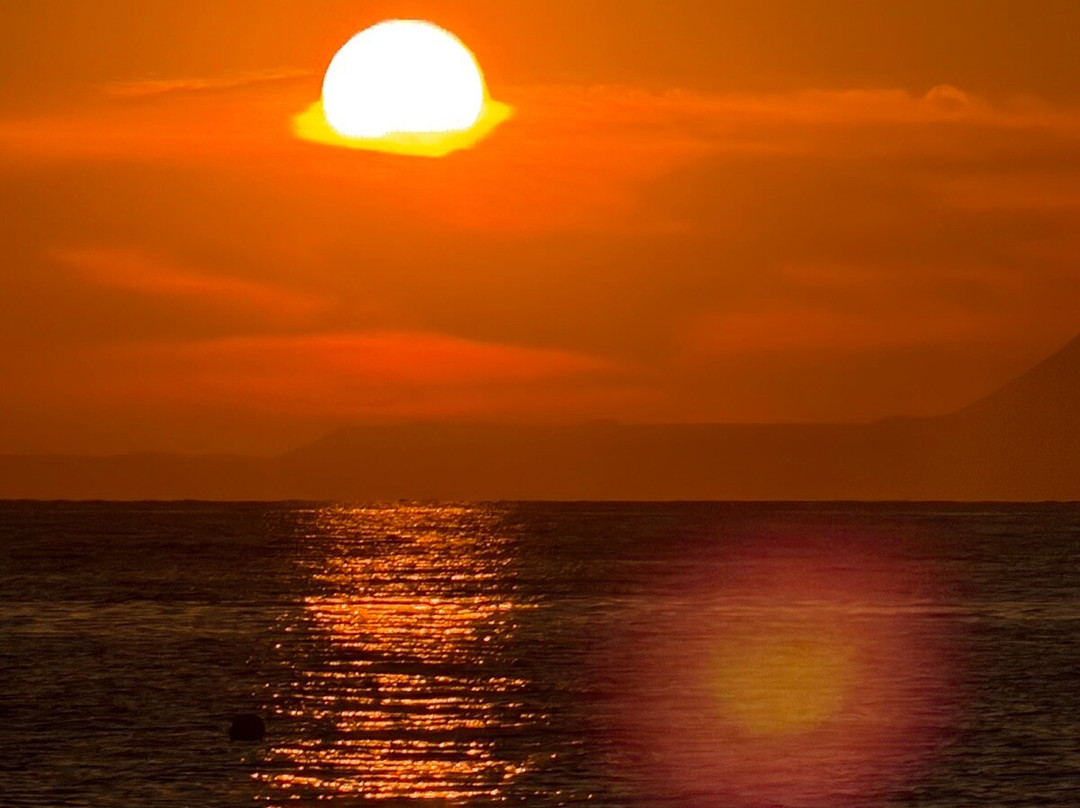 Golden Beach Hotel主图