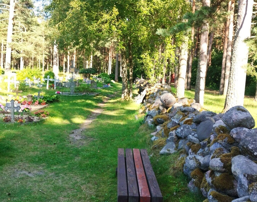 Kihnu Cemetery-Kihnu必去景点